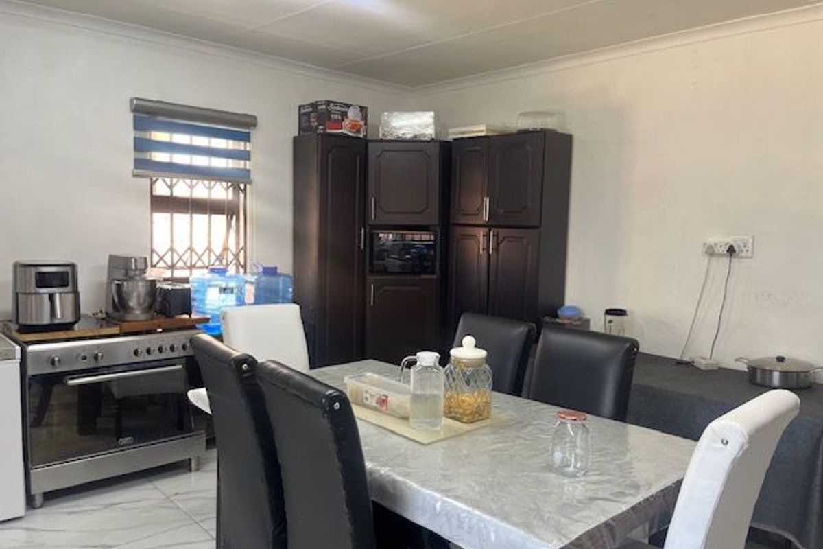 House For Sale In Secunda - Photo 3