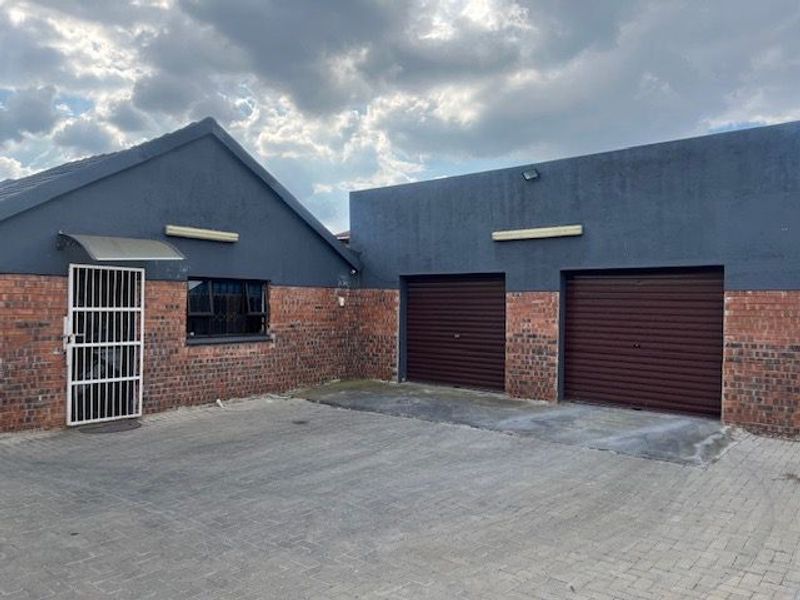 House For Sale In Secunda - Photo 9