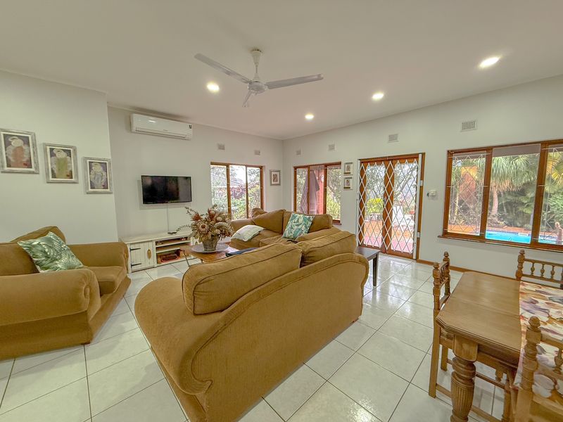 Exclusive Kildare Residence with Flat, Pool & Unmatched Privacy - Photo 5