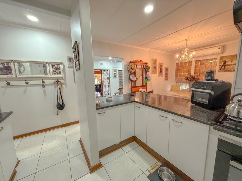 Exclusive Kildare Residence with Flat, Pool & Unmatched Privacy - Photo 7