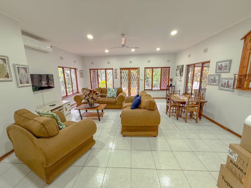 Exclusive Kildare Residence with Flat, Pool & Unmatched Privacy - Photo 6