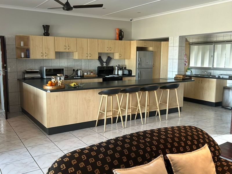 Magnificent seaside retreat - Photo 9