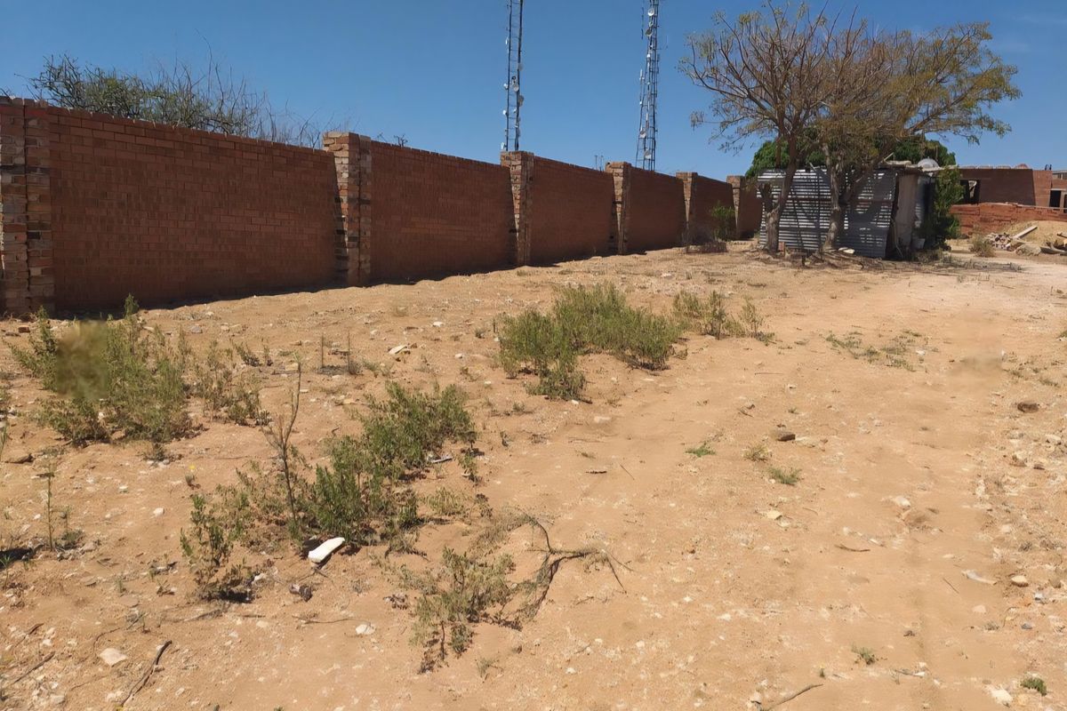 Vacant Land / Plot for Sale in Sterpark - Photo 2