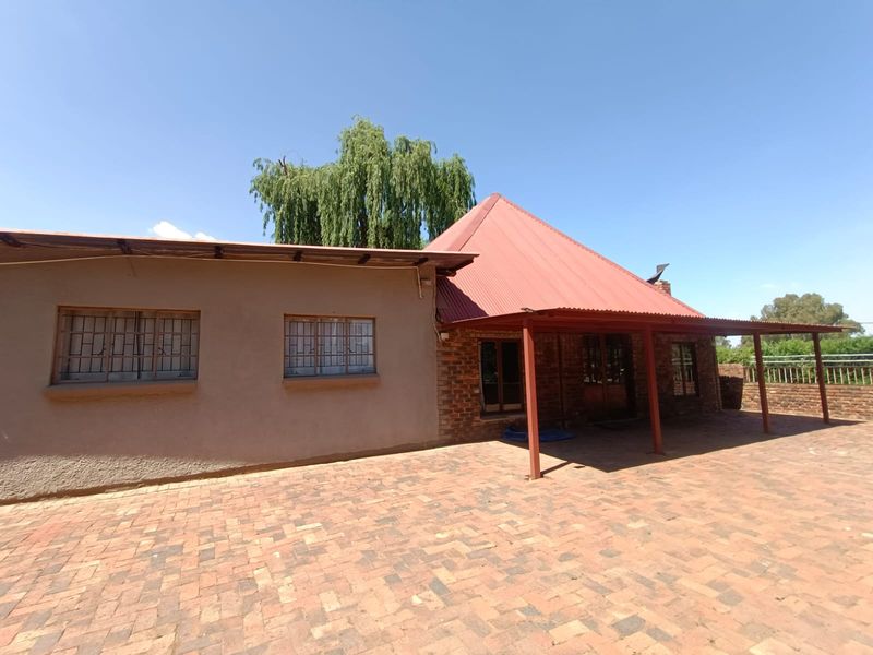 !Lovely, Captivating!  !A Place to Hang your Heart! - Photo 7