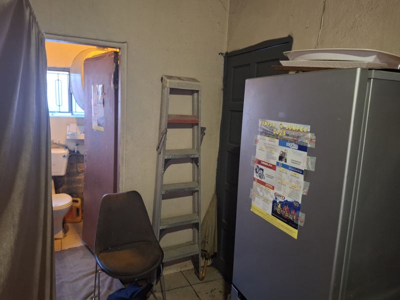1-Bedroom RDP House for Sale in Klipfontein View - Photo 10