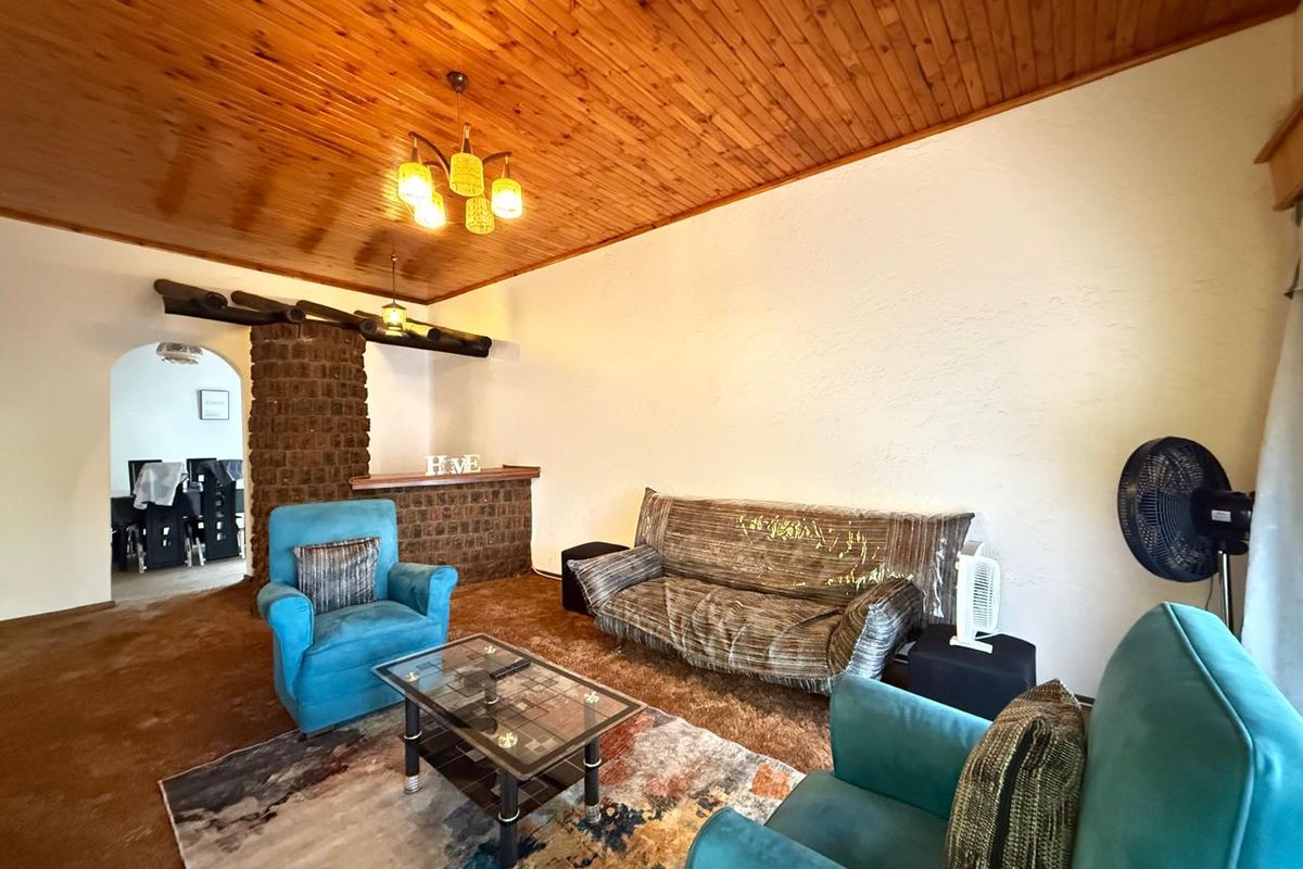 Spacious 4 Bedroom Family Home - Photo 4