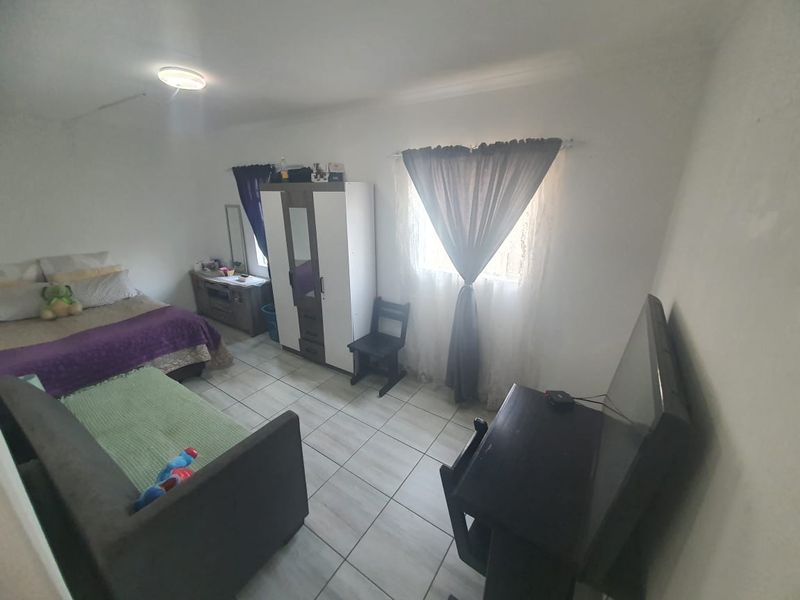 Modern Double- Storey Home in Secure Estate in Brakpan North - Photo 9