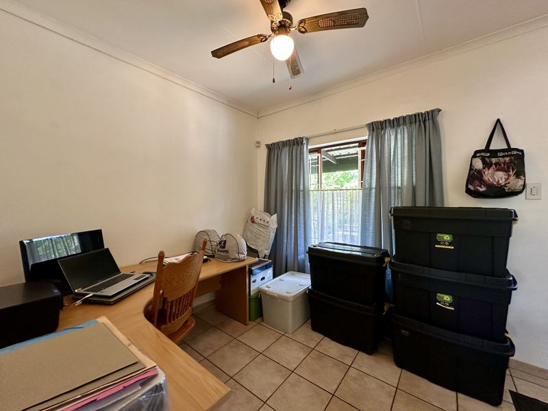 Low-Maintenance Face brick Home for Sale in a Peaceful Cul-de-Sac - Photo 6