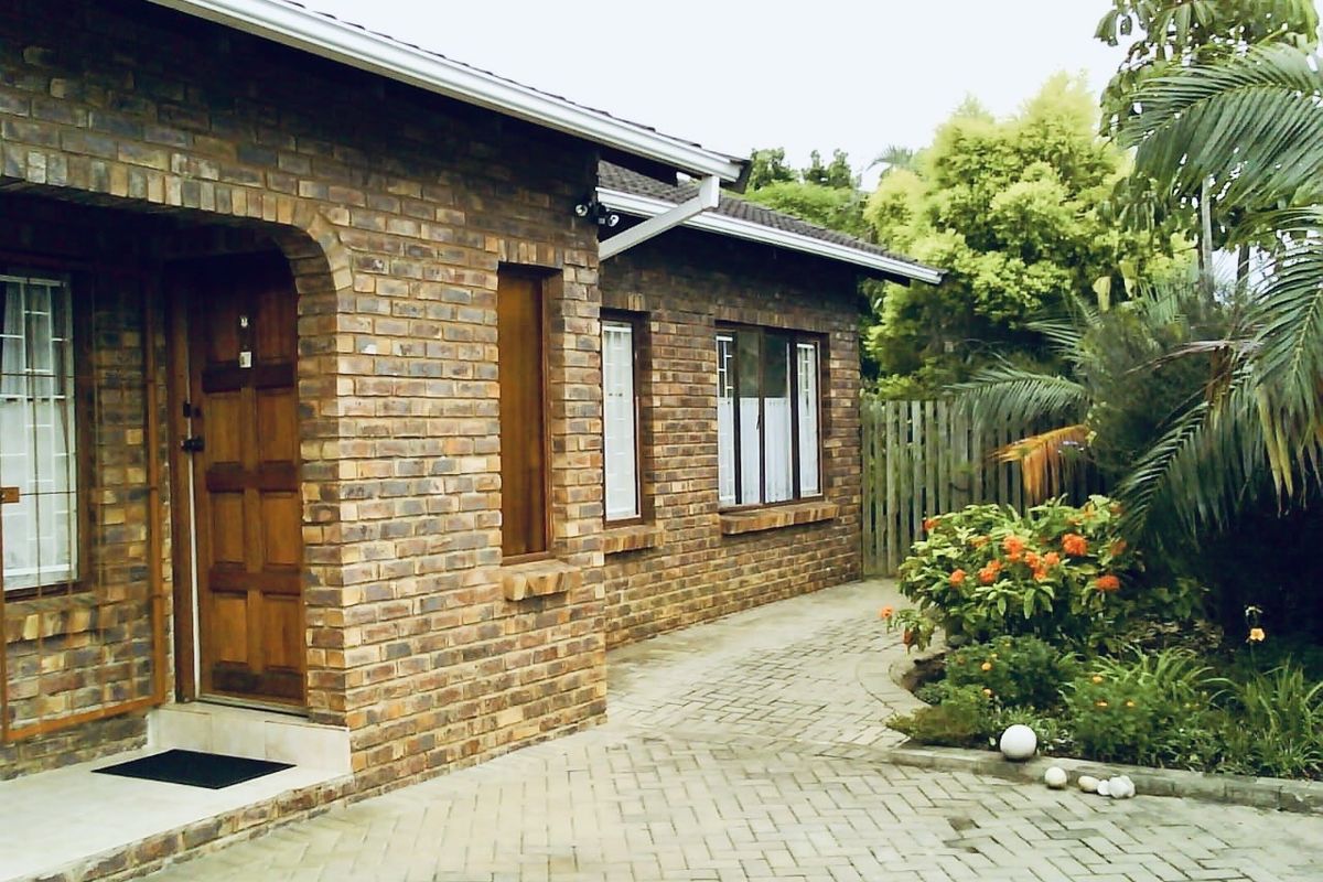 Low-Maintenance Face brick Home for Sale in a Peaceful Cul-de-Sac - Photo 2