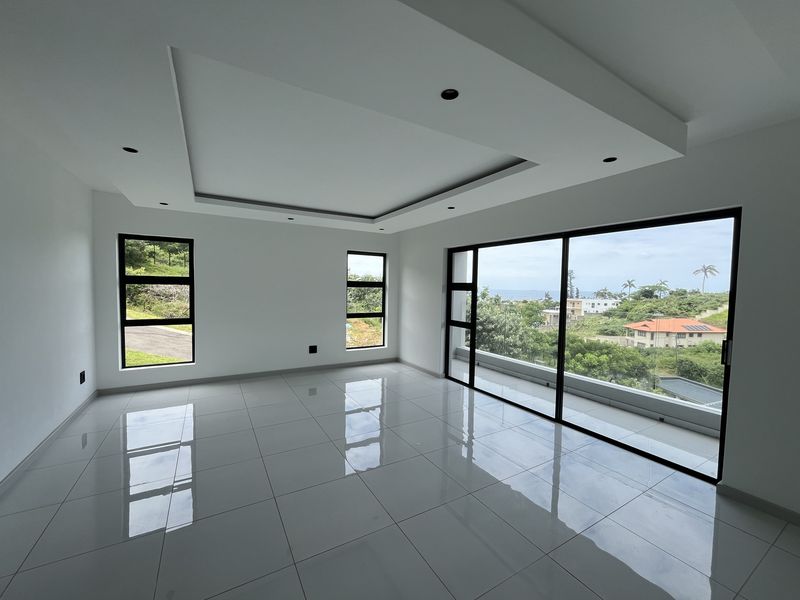 Modern Coastal Living in the Heart of La Mercy - Photo 7