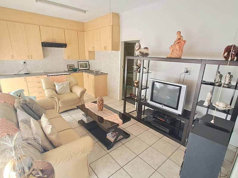 MODERN BACHELOR COTTAGE TO RENT – ARCON PARK - Photo 2