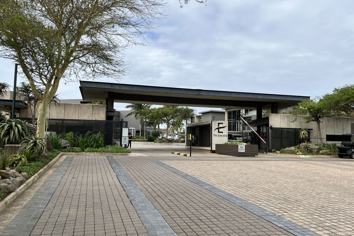 One of Two Adjacent Plots for Sale in The Executive Estate - Photo 2