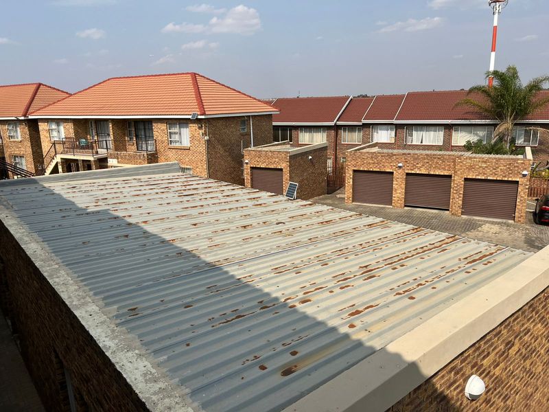 Apartment Rental Monthly In Kempton Park - Photo 9