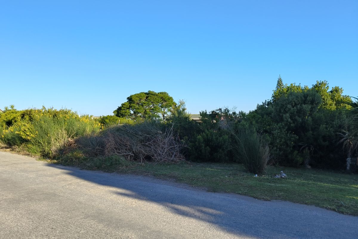 890 m2 Corner-Level Stand with Distant Sea View – Prime Opportunity - Photo 3