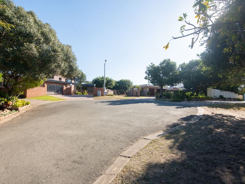 Level & Secure – 1088m2 Stand in Groot Brak - Photo 7