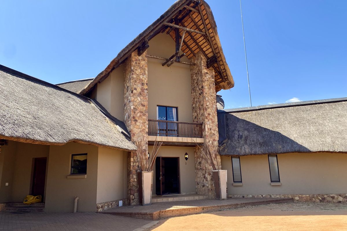 African Dream House for sale at Zebula Golf Estate & Spa - Photo 5