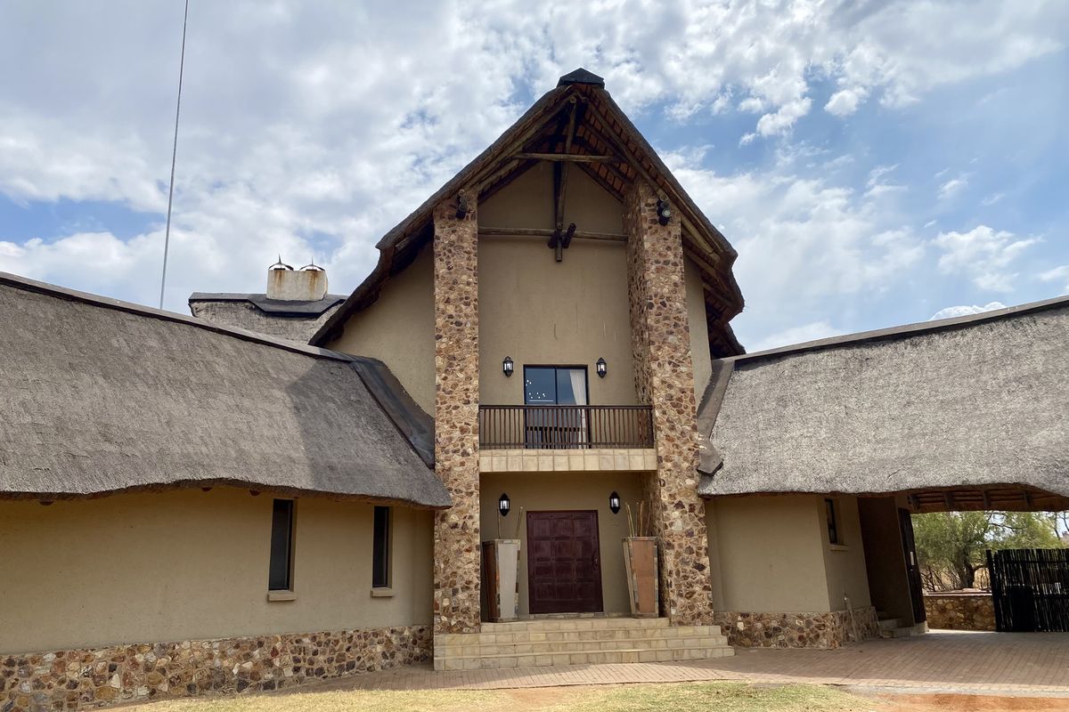 African Dream House for sale at Zebula Golf Estate & Spa - Photo 5
