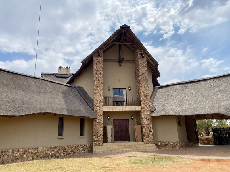 African Dream House for sale at Zebula Golf Estate & Spa - Photo 5