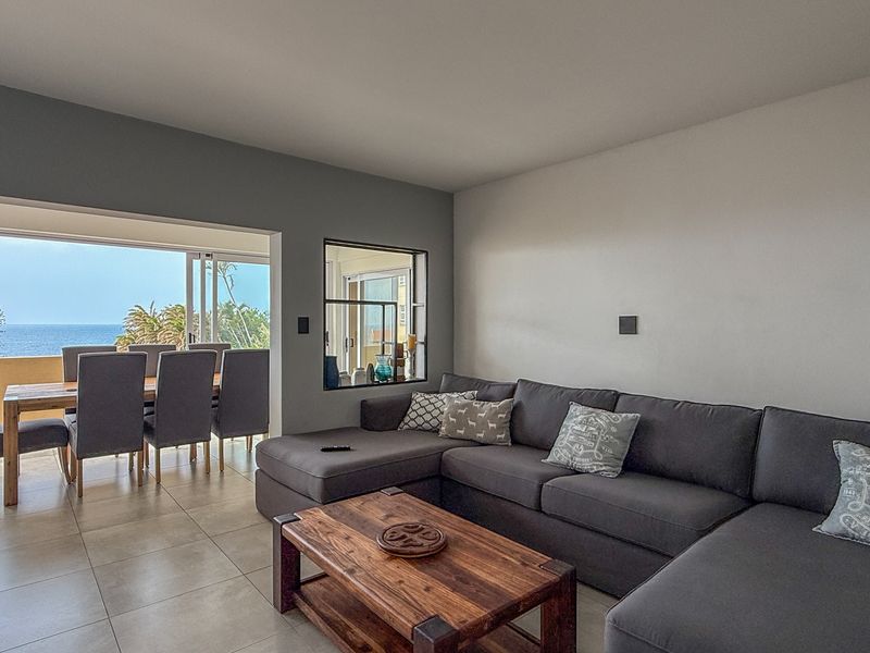 Stunning 3-Bedroom Apartment with Sea Views in Siesta - Photo 8