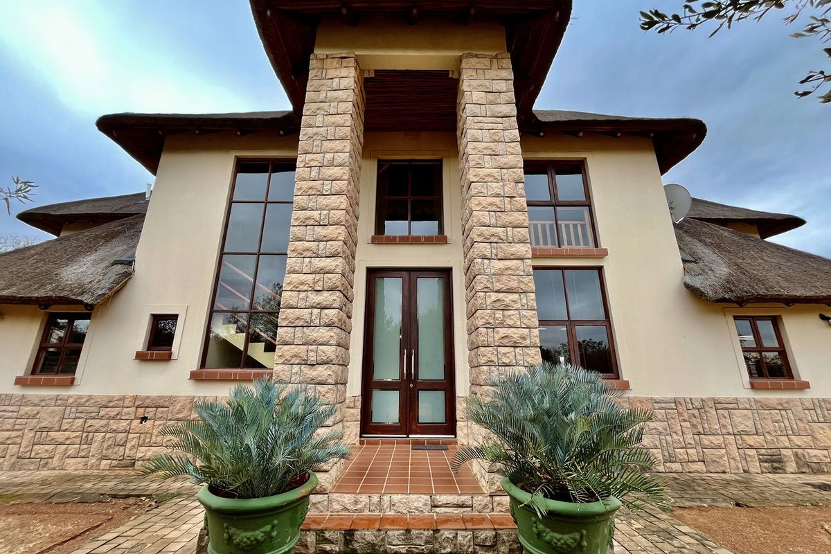 African Elegance - Investment Property for sale at Zebula Golf Estate & Spa - Photo 4