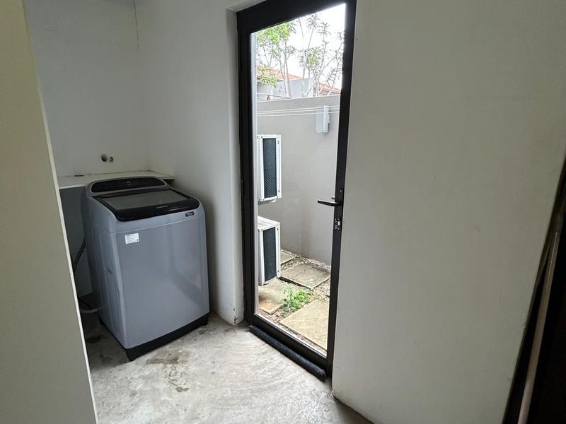 Modern Furnished Townhouse with Spectacular Sea Views – Zimbali Estate, Ballito - Photo 9