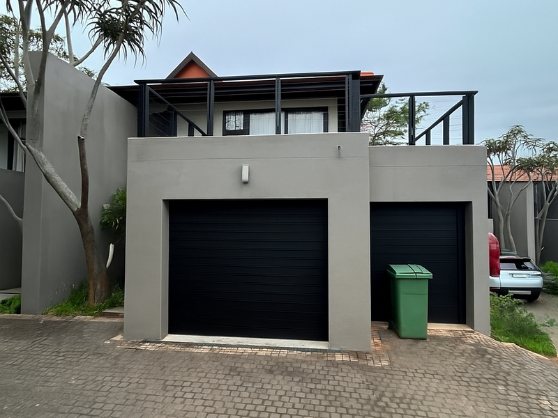 Modern Furnished Townhouse with Spectacular Sea Views – Zimbali Estate, Ballito - Photo 2