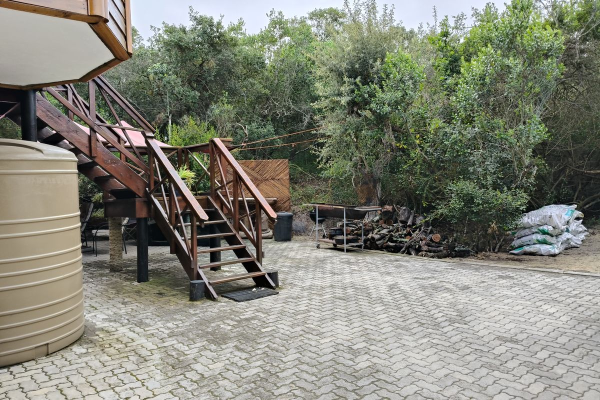 Multi- level home in the Gamoos - Photo 5