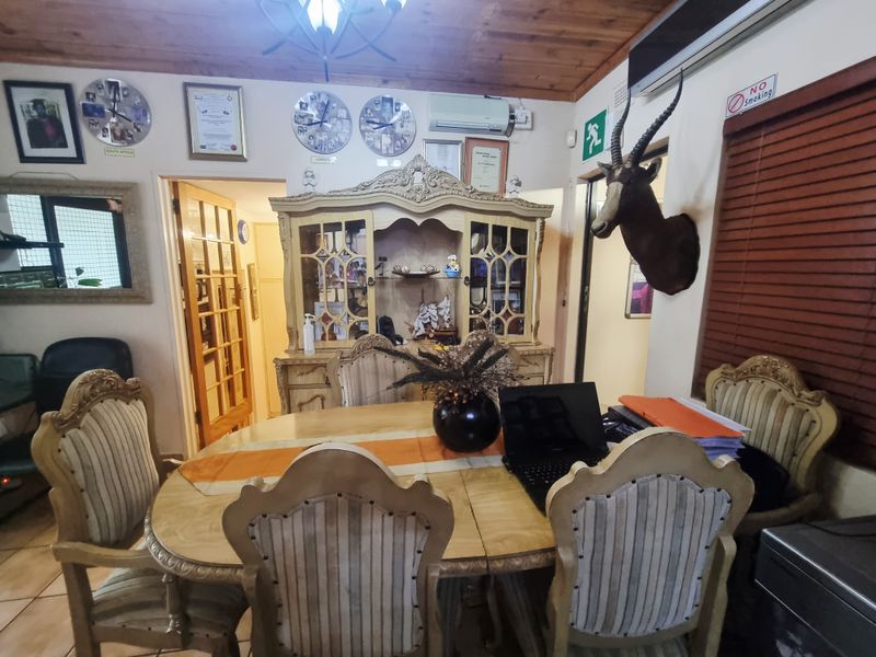 Beautiful house for sale - Photo 4