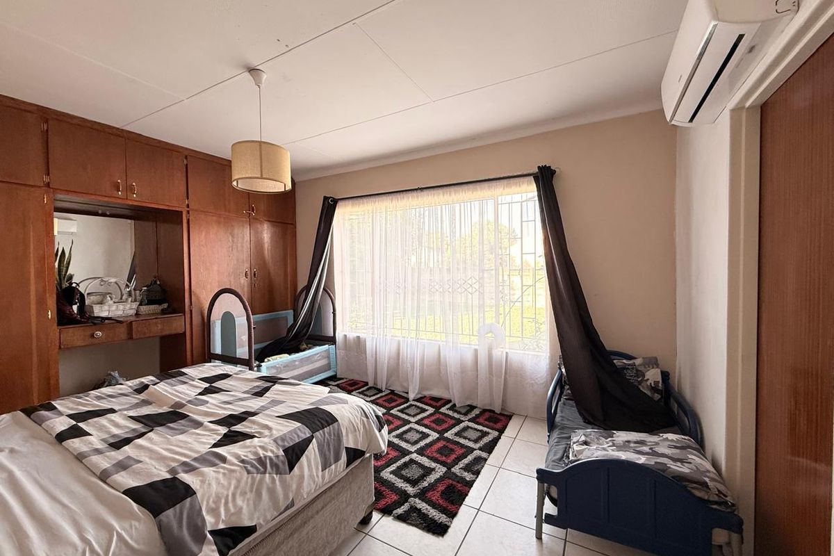 3 Bedroom Family Home in Pioneer Park Newcastle - Photo 5