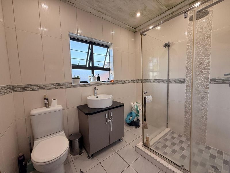 3 Bedroom Family Home in Pioneer Park Newcastle - Photo 4