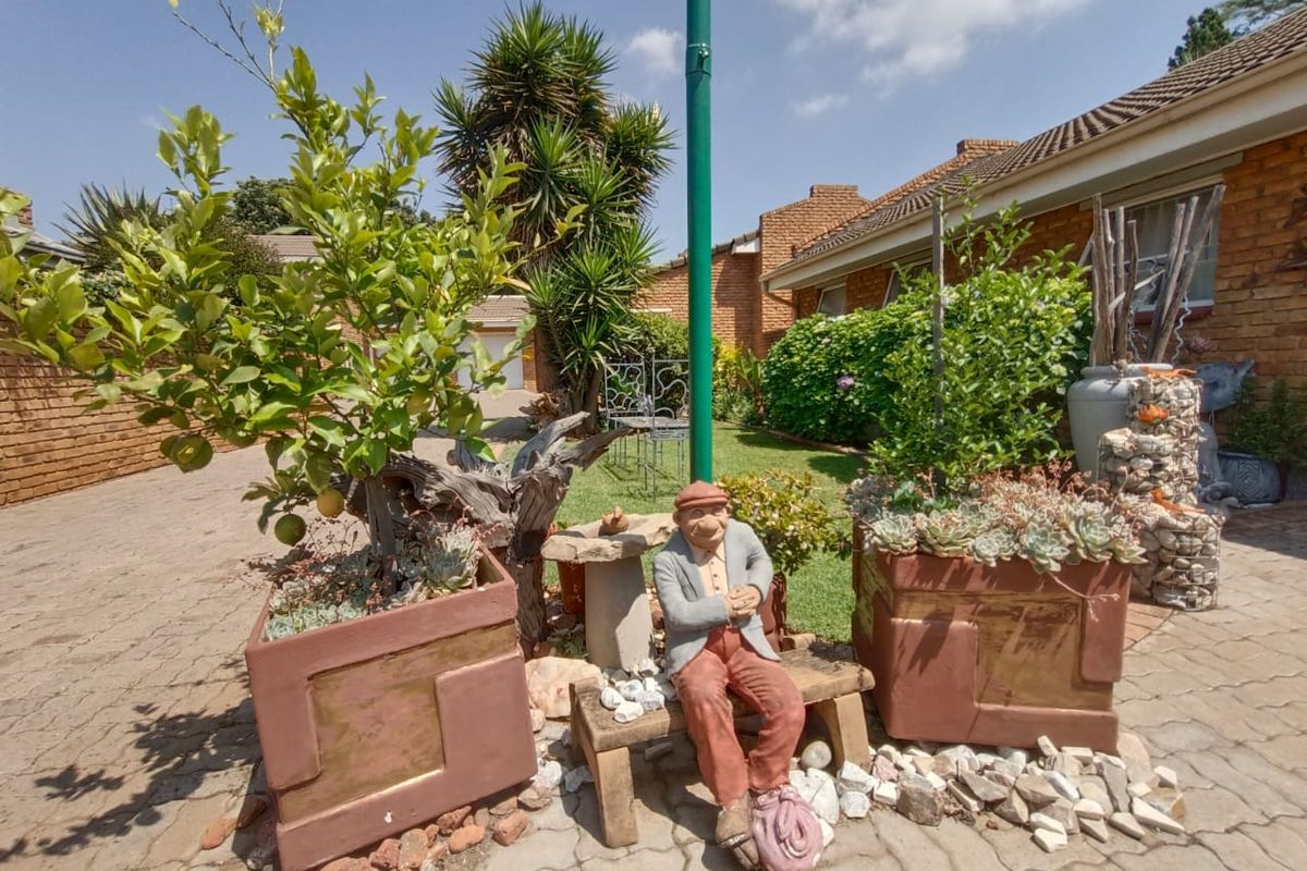 !Perfect Price!  !Grow old in Style! - Photo 2