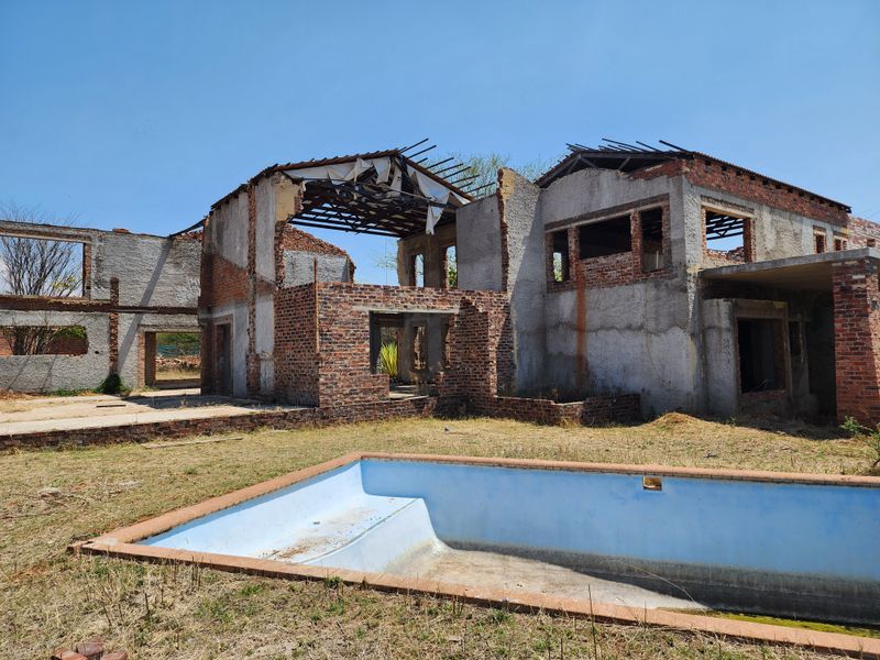 2 Incomplete Dream Homes for Sale in Broadlands Estate - Photo 3
