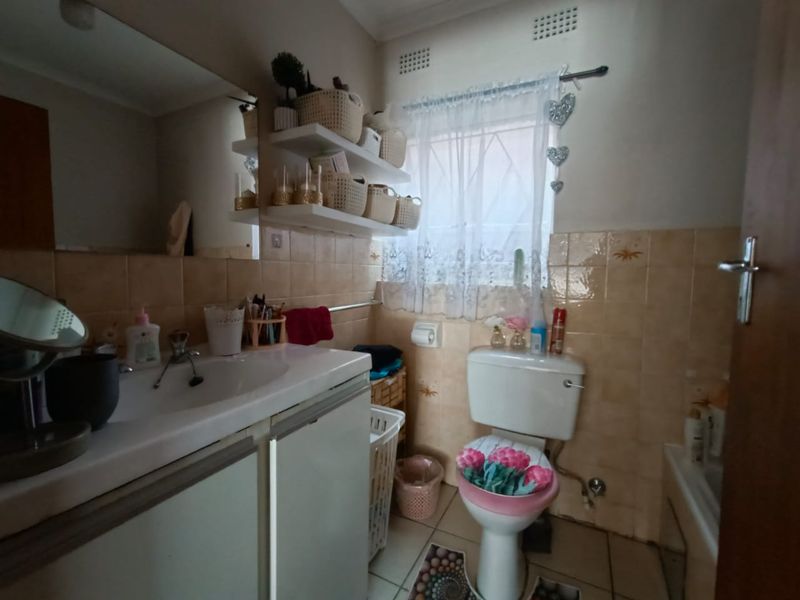 !Stunning Flat In Proper Area!  !Peaceful and Quiet! - Photo 7