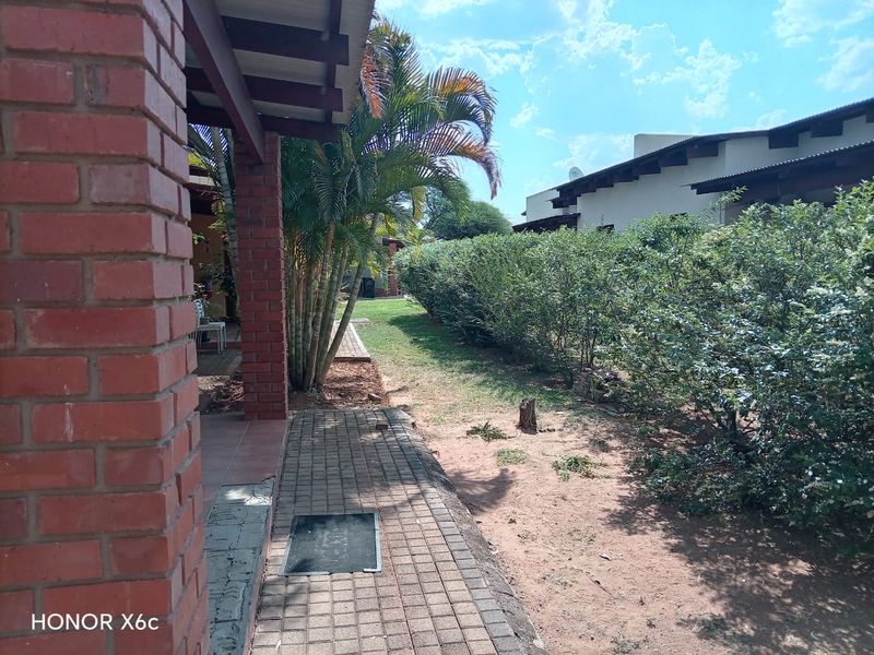 Townhouse for Sale – Quiet Area of Bela Bela - Photo 7