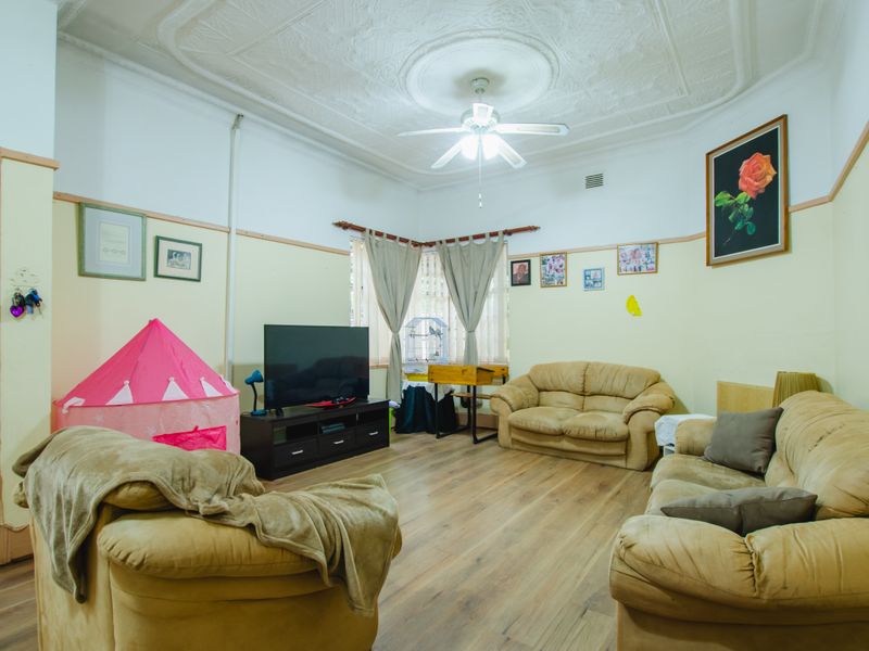 3 Bedroom with a Flat in Boksburg South - Photo 10