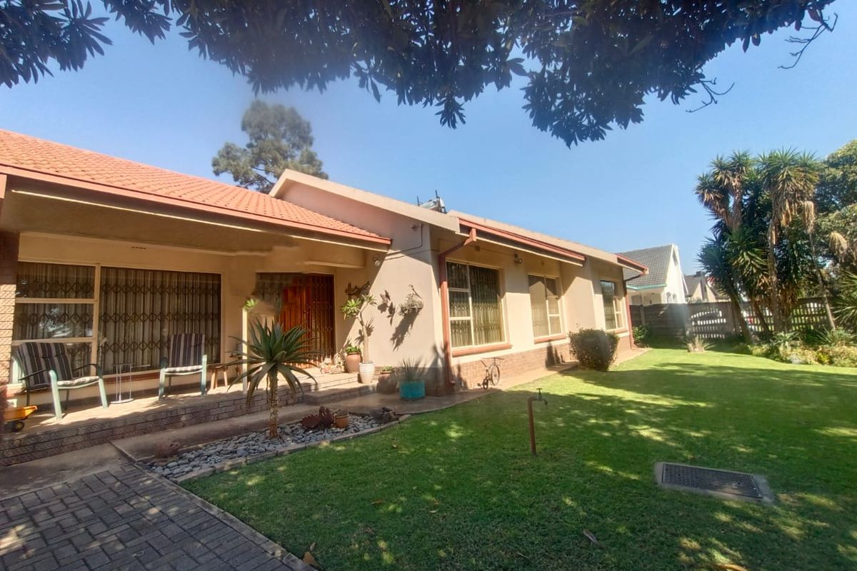 !Elegant, Beauty in Construction! - Photo 4