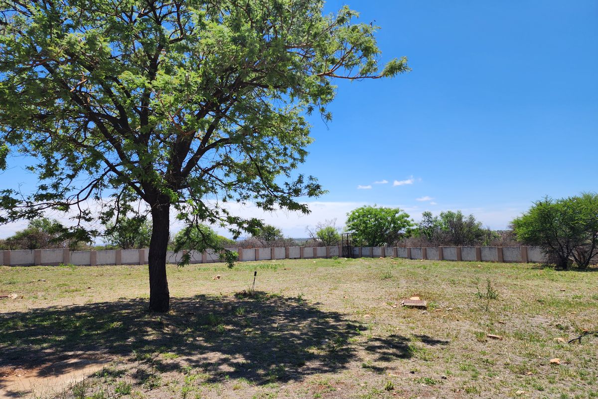 Vacant Land in secure Estate - Photo 3