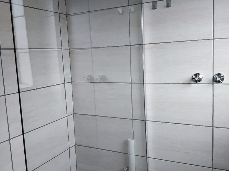 Beautiful Unit On The 2nd Floor In A Quite Area. - Photo 10