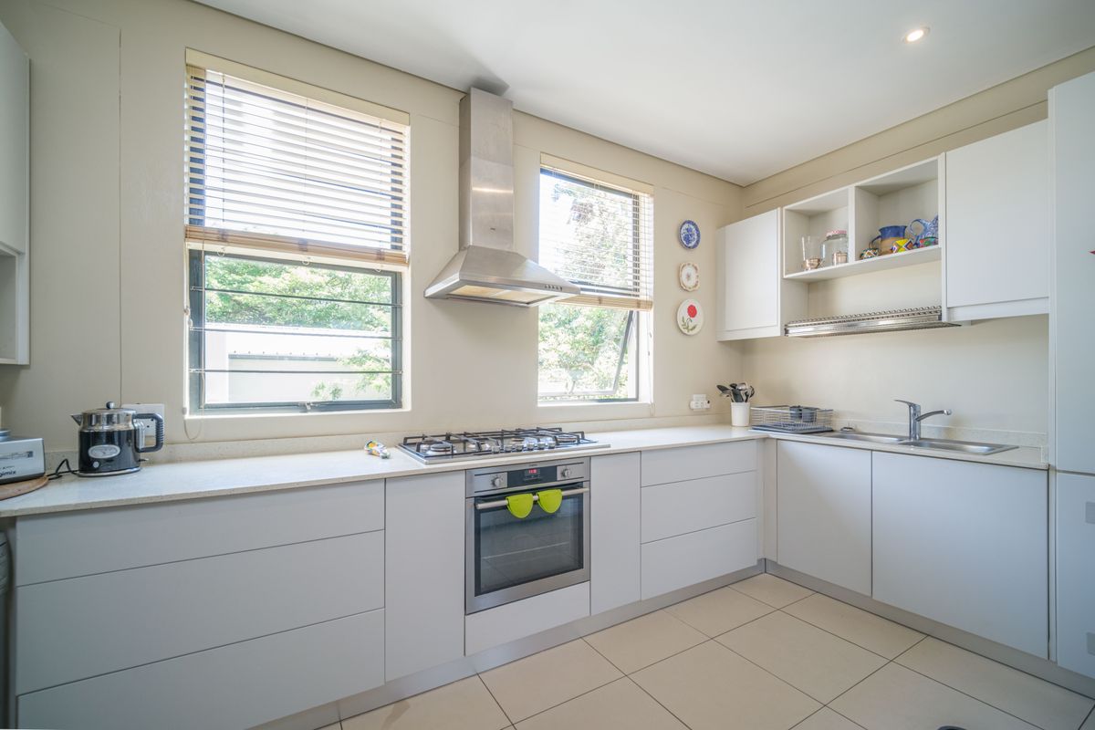 Coastal Luxury in Prestigious Dunkirk Estate - Photo 4