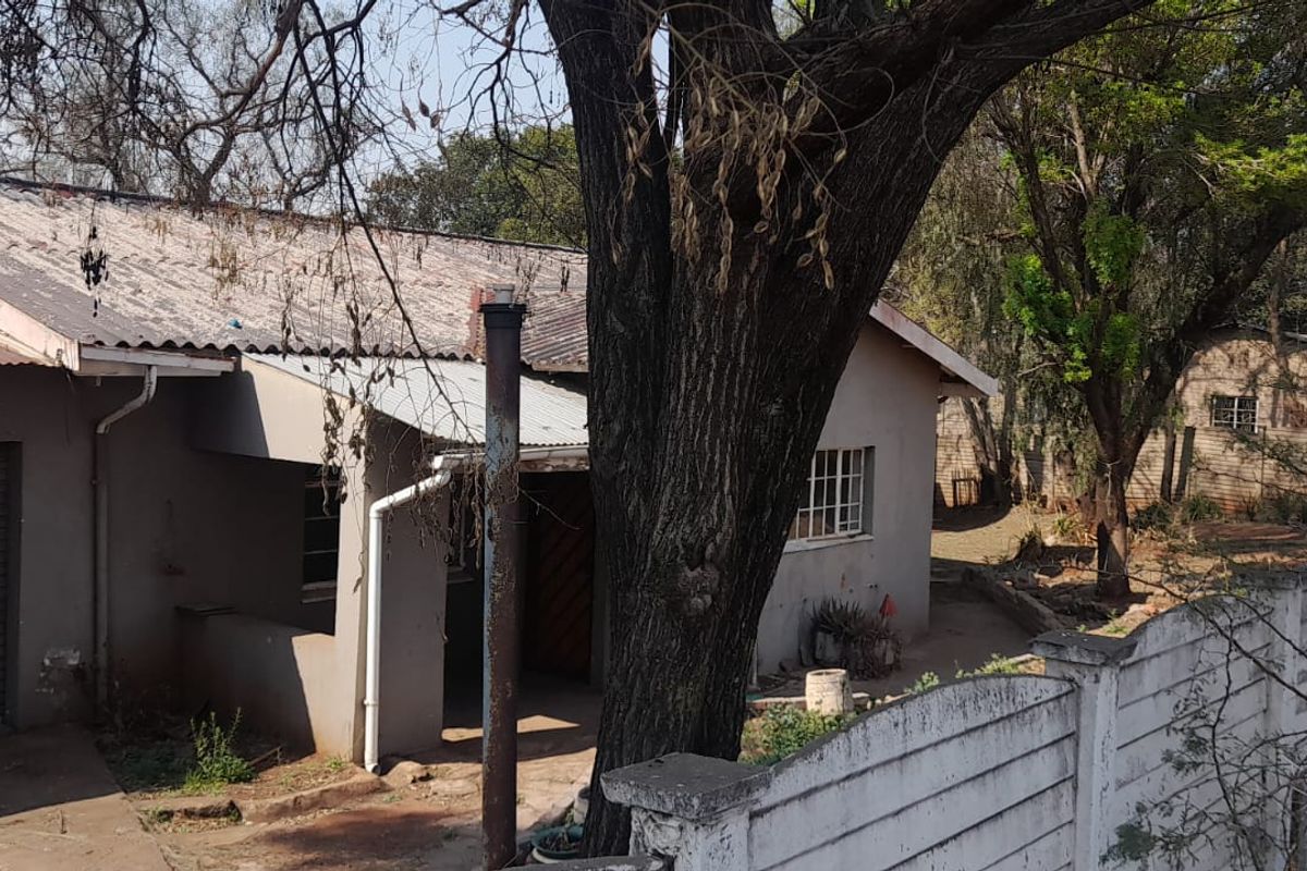 Big Riverfront Plot with Endless Growth Potential - Photo 4