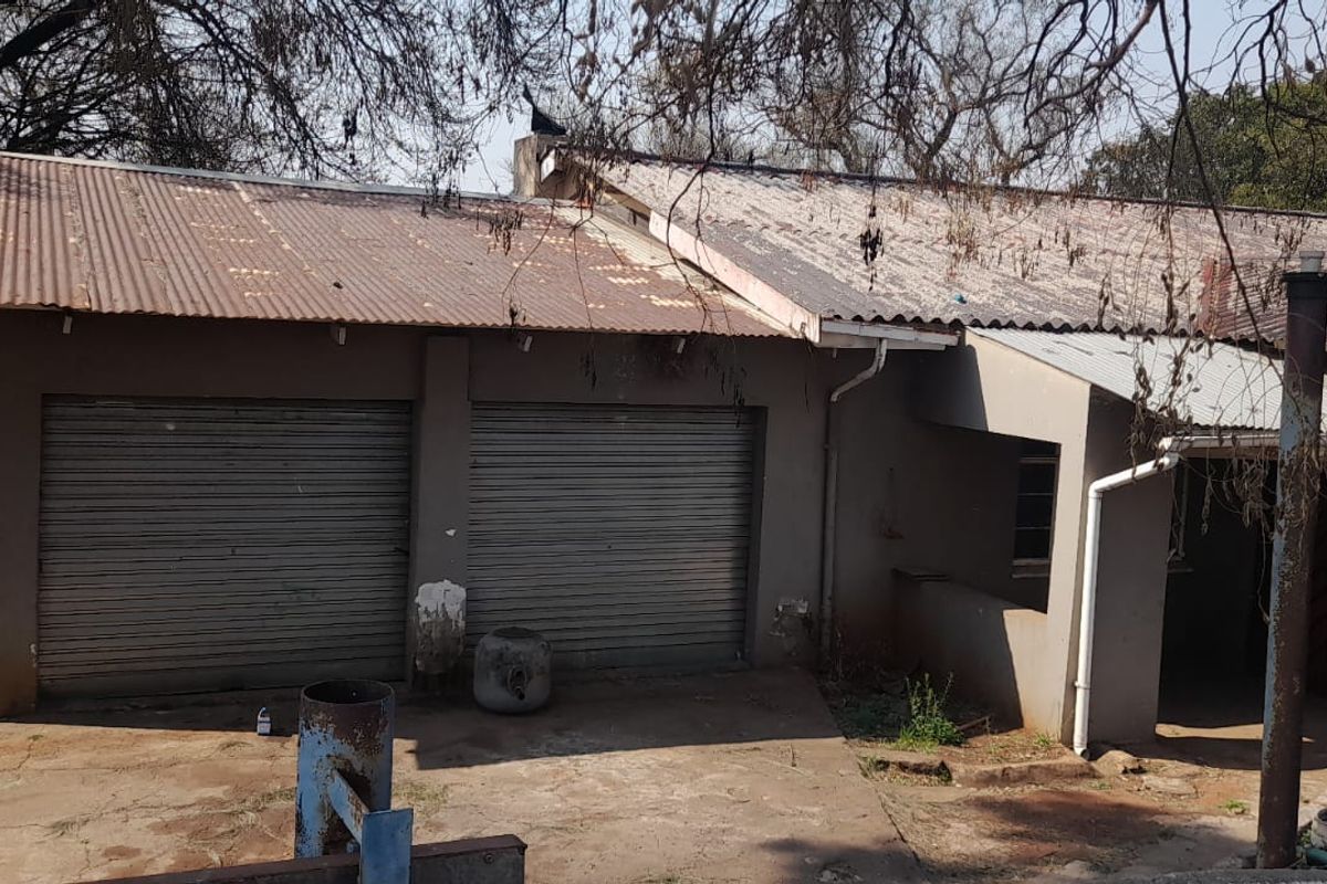 Big Riverfront Plot with Endless Growth Potential - Photo 3