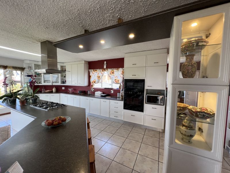 Prime Coastal Investment with Sea Views & Income Potential - Photo 8