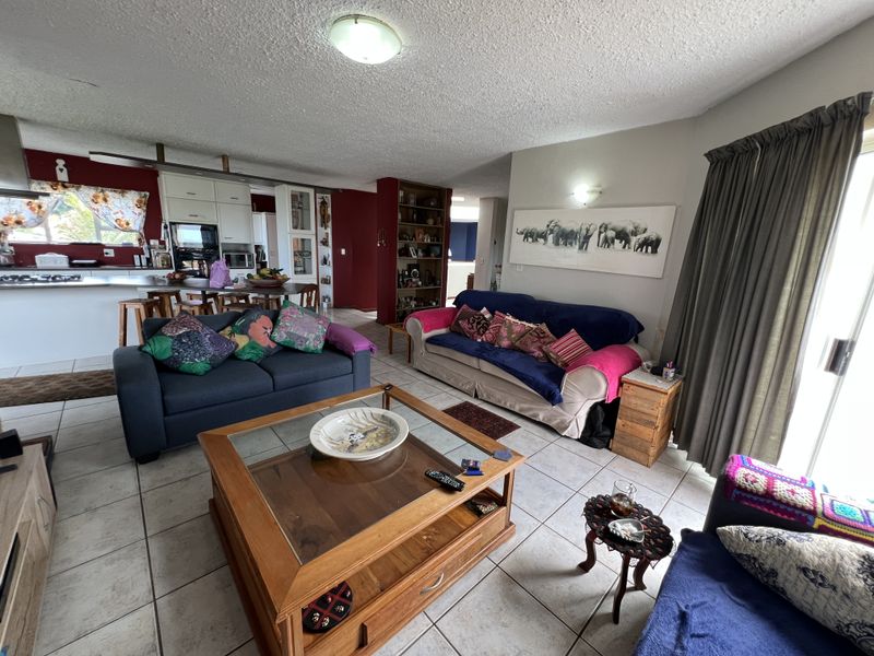 Prime Coastal Investment with Sea Views & Income Potential - Photo 6