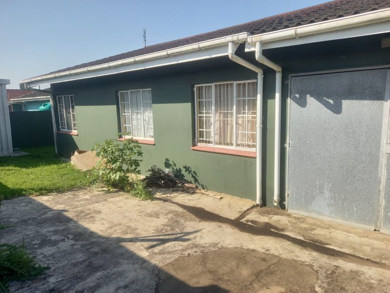 Charming 3-Bedroom Home for Sale in Esikhawini - Photo 4