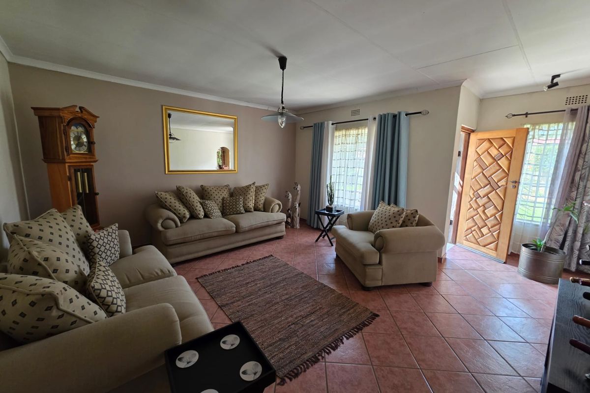 Very Neat House for Sale in Waldrift! - Photo 5