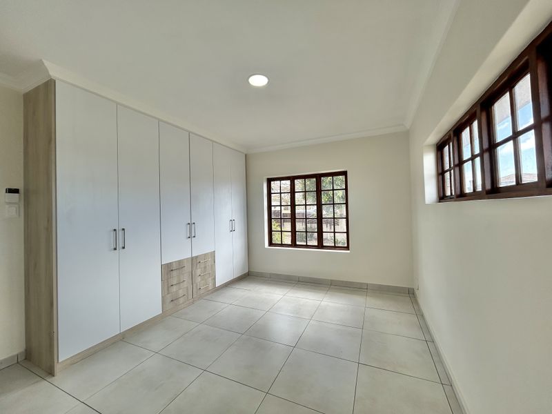 Single level Family home in Wavecrest - Photo 7