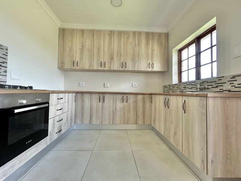 Single level Family home in Wavecrest - Photo 6