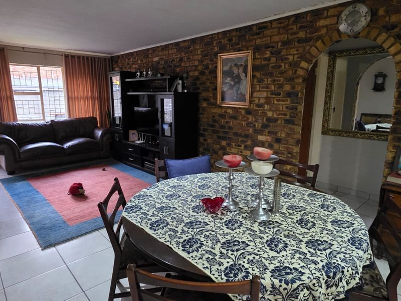 Modern 3-Bedroom Townhouse with Study in SE1. - Photo 5