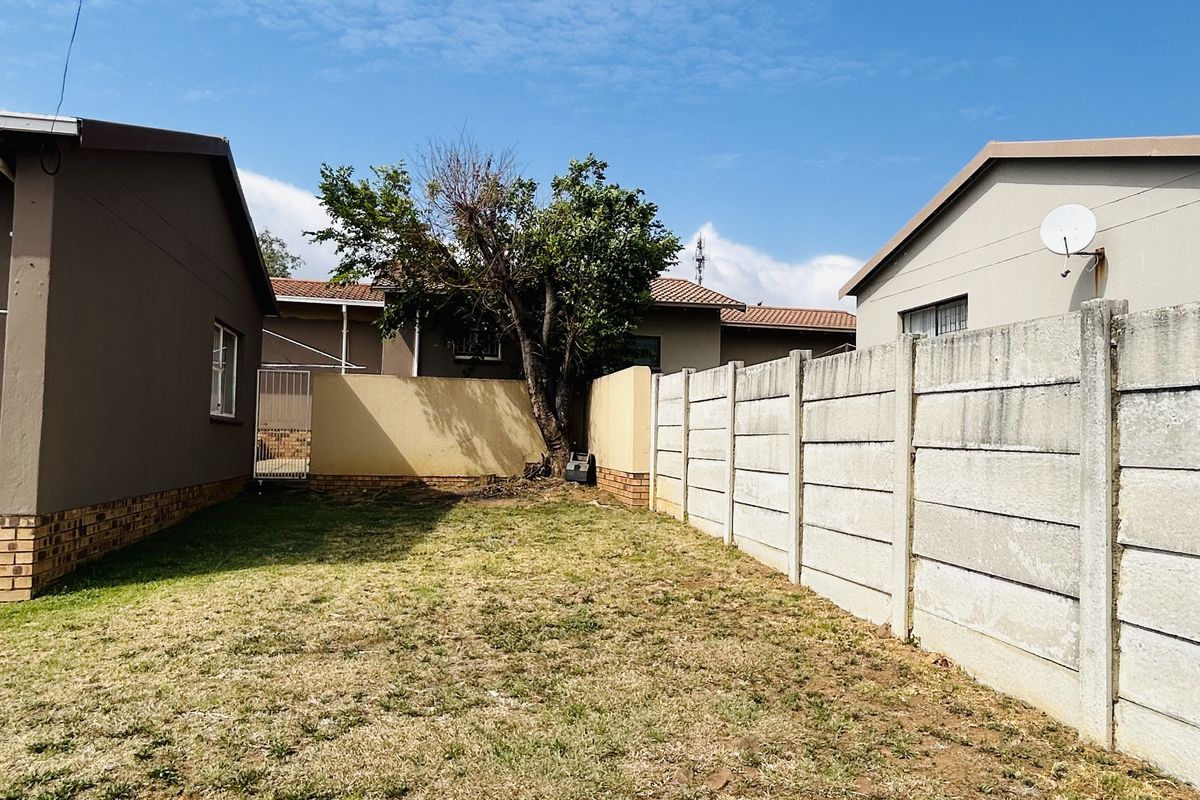 Spacious 3-Bedroom Family Home in a Prime Location - Photo 4