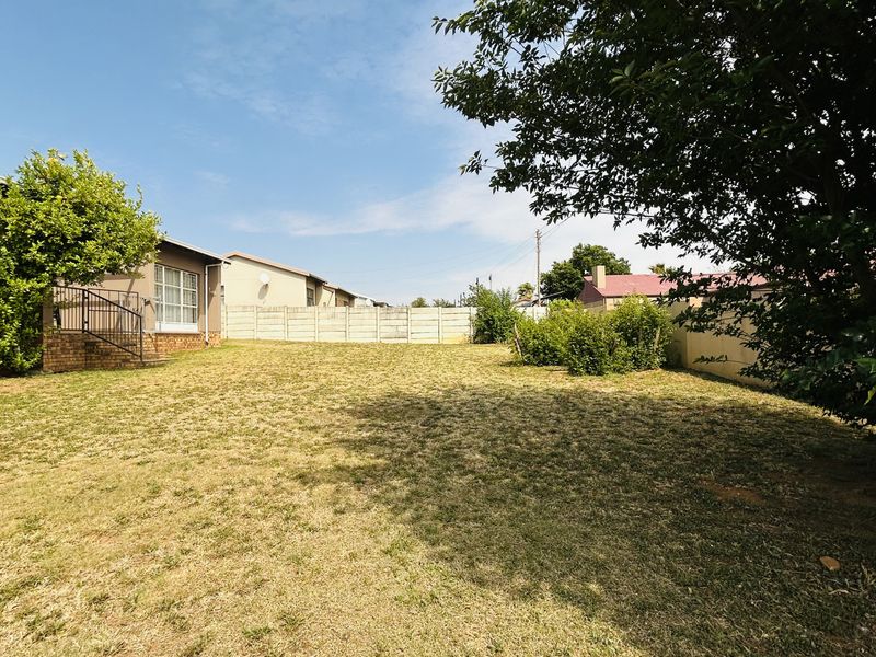 Spacious 3-Bedroom Family Home in a Prime Location - Photo 5